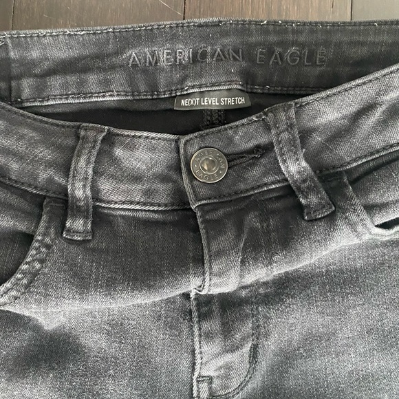 Hi-Rise Jegging - Picture 2 of 6